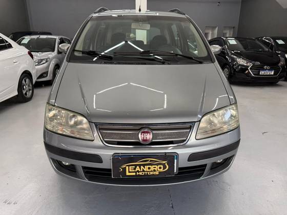 FIAT IDEA 1.4 MPI ELX 8V FLEX 4P MANUAL FIAT IDEA 1.4 MPI ELX 8V FLEX 4P MANUAL